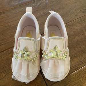 Vans Asher (V) Crown Princess Toddler size 6 Toddler